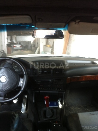 BMW 525 1994, 258,000 km - 2.5 l - Bakı