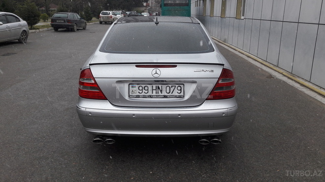 Mercedes E 240 2005, 159,000 km - 2.6 l - Bakı