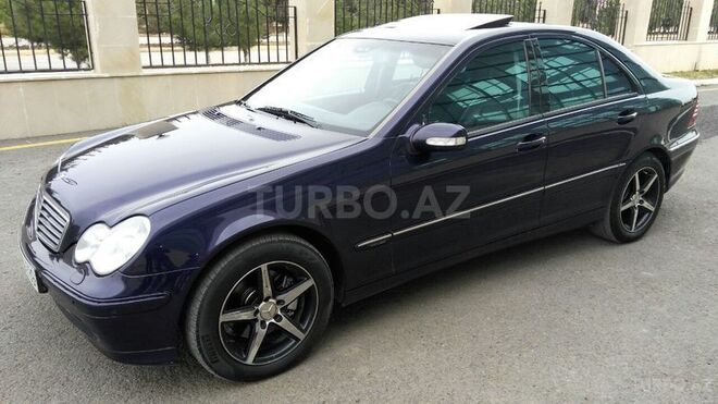 Mercedes C 240 2001, 205,000 km - 2.6 л - Şirvan