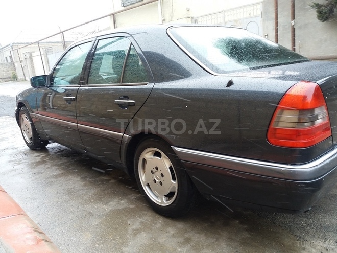 Mercedes C 180 1996, 355,000 km - 1.8 l - Bakı