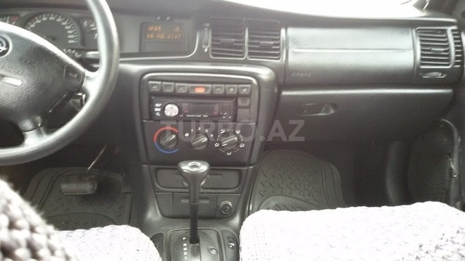 Opel Vectra 1998, 212,000 km - 1.6 l - Sumqayıt