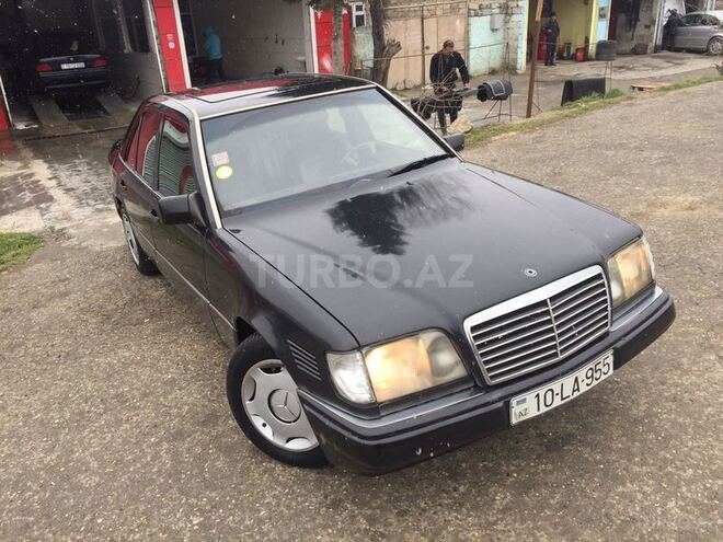 Mercedes E 300 1994, 280,000 km - 3.0 л - Bakı