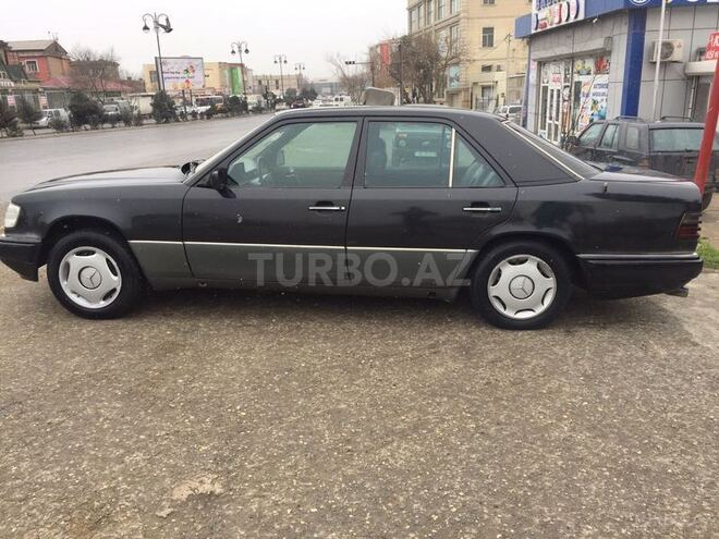 Mercedes E 300 1994, 280,000 km - 3.0 л - Bakı