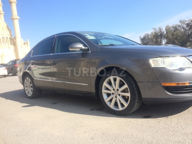 Volkswagen Passat 2005, 148,000 km - 2.0 l - Bakı