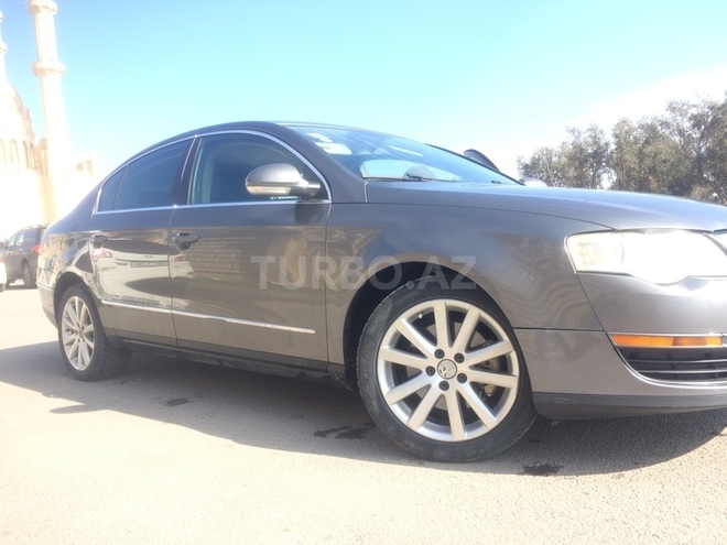 Volkswagen Passat 2005, 148,000 km - 2.0 l - Bakı
