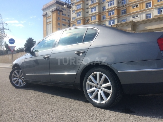 Volkswagen Passat 2005, 148,000 km - 2.0 l - Bakı
