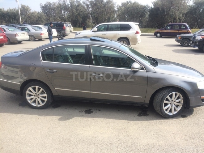 Volkswagen Passat 2005, 148,000 km - 2.0 l - Bakı