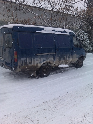 GAZ 2705 2002, 121,020 km - 2.4 l - Quba