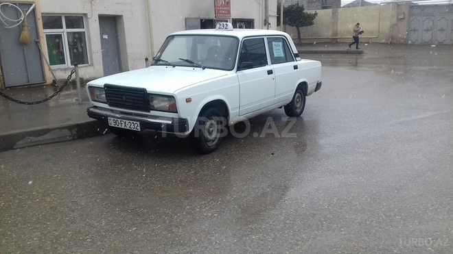LADA (VAZ) 2107 2009, 120,000 km - 1.6 л - Bakı