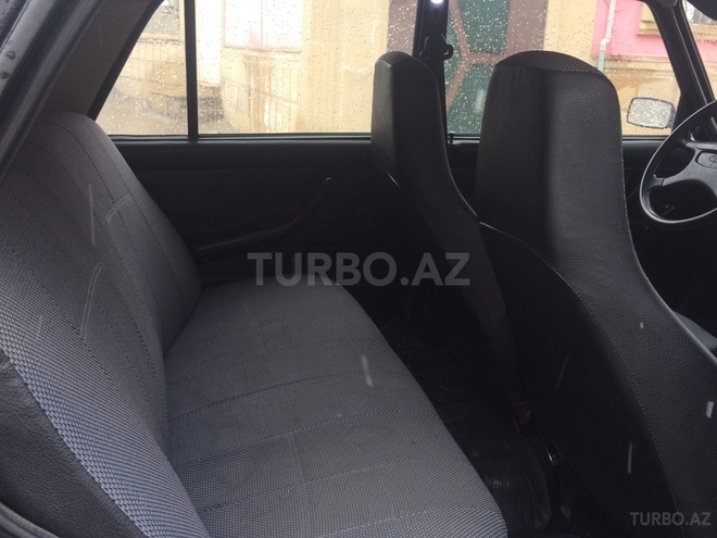 LADA (VAZ) 2107 2010, 100,000 km - 1.6 л - Bakı