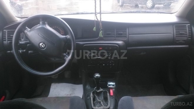 Opel Vectra 1999, 200,000 km - 1.8 л - Bakı