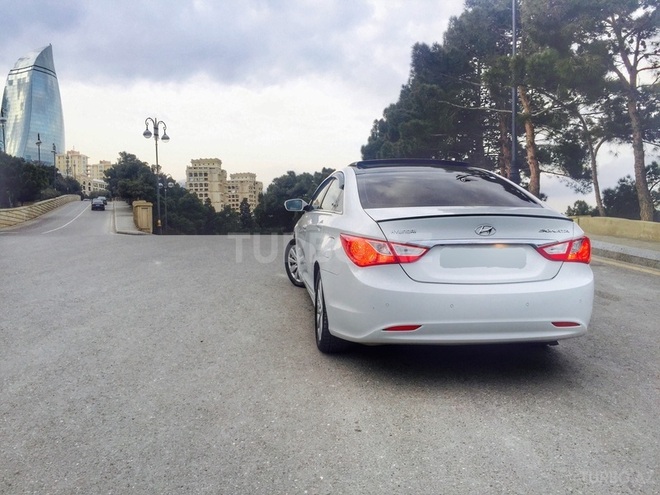 Hyundai Sonata 2011, 100,000 km - 2.4 l - Bakı