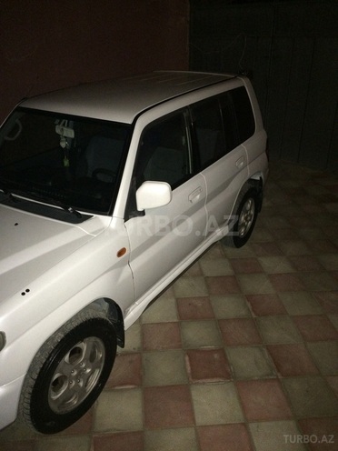 Mitsubishi Pajero io 2000, 254,270 km - 2.0 l - Sumqayıt