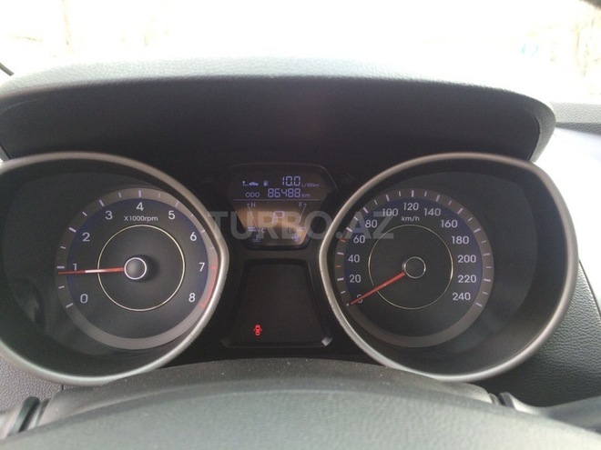 Hyundai Elantra 2011, 86,400 km - 1.8 l - Bakı