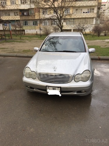 Mercedes C 200 2003, 153,566 km - 2.0 л - Bakı