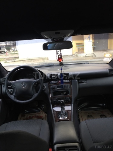 Mercedes C 200 2003, 153,566 km - 2.0 л - Bakı
