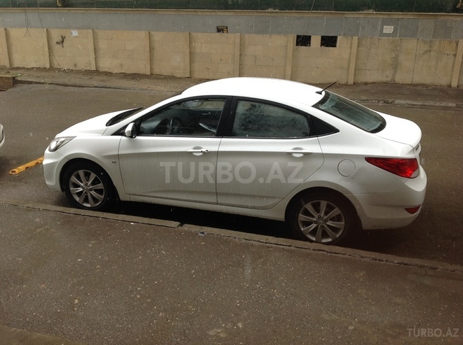 Hyundai Accent 2011, 91,400 km - 1.6 l - Bakı