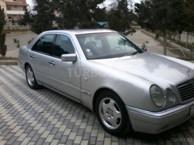 Mercedes E 240 1998, 197,500 km - 2.4 l - Bakı