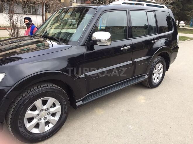 Mitsubishi Pajero 2009, 134,000 km - 3.5 l - Bakı