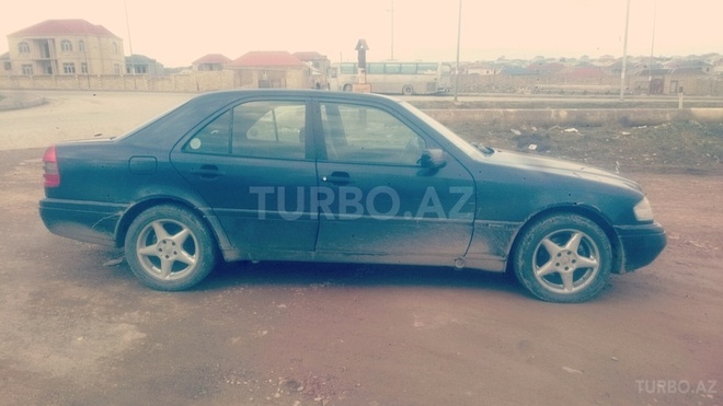 Mercedes C 180 1994, 200,000 km - 1.8 л - Bakı