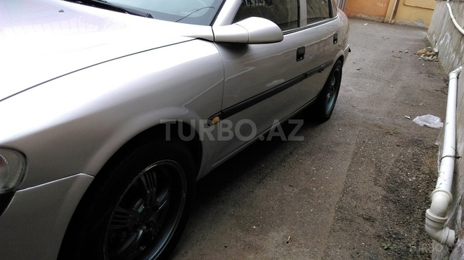 Opel Vectra 1998, 250,000 km - 1.8 l - Bakı