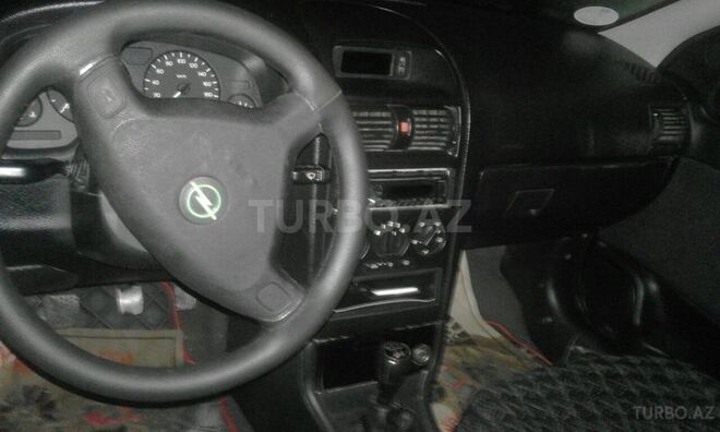 Opel Astra 1999, 280,000 km - 1.6 l - Bakı