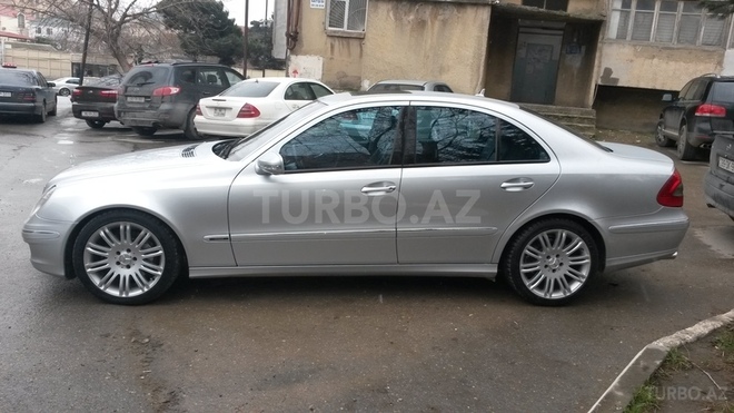 Mercedes E 280 2008, 247,000 km - 0.3 l - Bakı