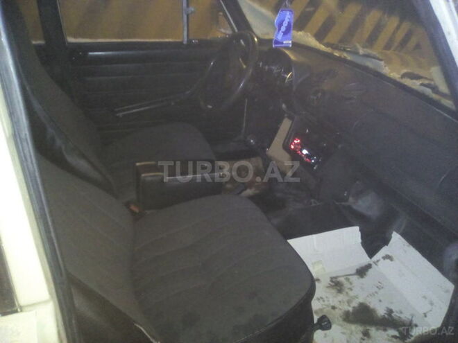 LADA (VAZ) 2106 1981, 150,000 km - 1.3 l - Qəbələ