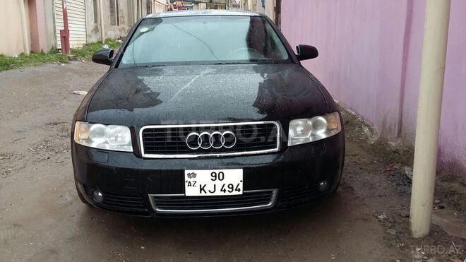 Audi A4 2002, 170,000 km - 1.8 л - Bakı