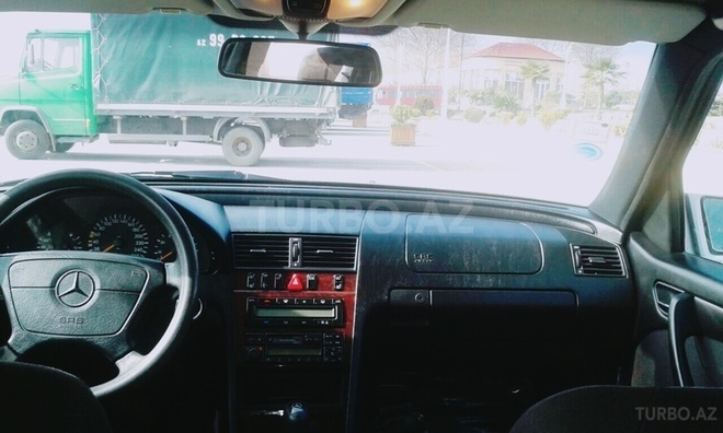 Mercedes C 240 1998, 238,700 km - 2.4 l - Bərdə