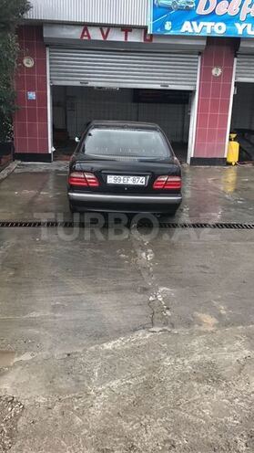 Mercedes E 280 1999, 250,000 km - 2.8 l - Mingəçevir