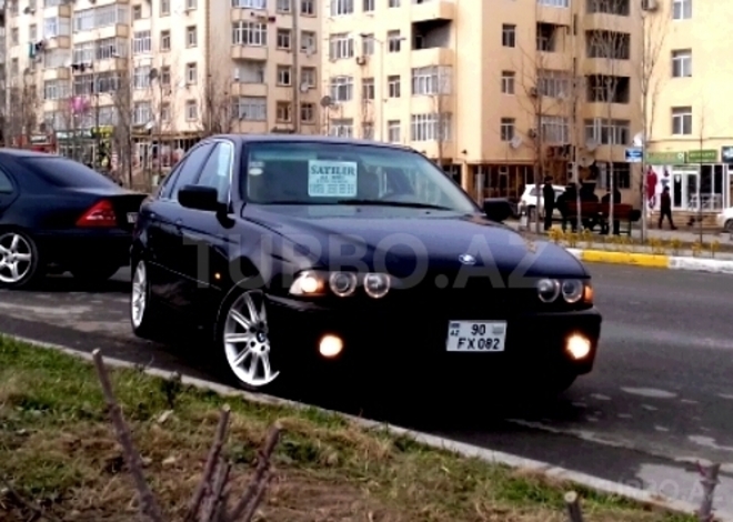 BMW 525 2001, 200,000 km - 0.3 l - Bakı