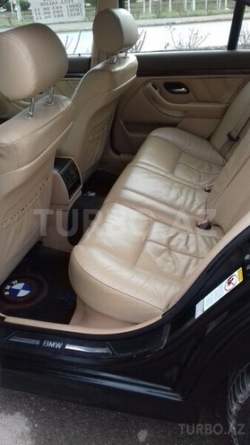 BMW 525 2001, 200,000 km - 0.3 l - Bakı