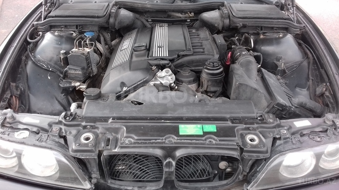 BMW 525 2001, 200,000 km - 0.3 l - Bakı
