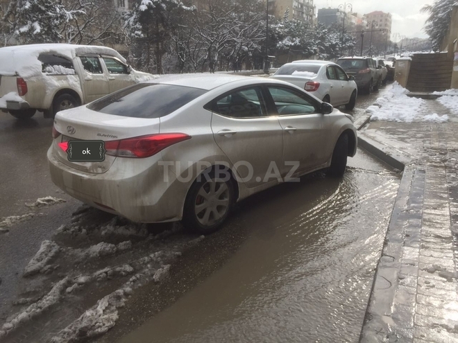 Hyundai Elantra 2012, 105,000 km - 1.6 l - Bakı
