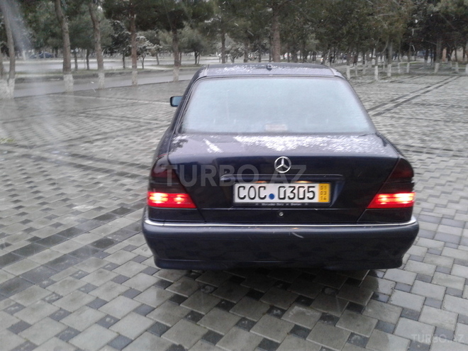 Mercedes C 220 1998, 308,000 km - 2.2 л - Sumqayıt