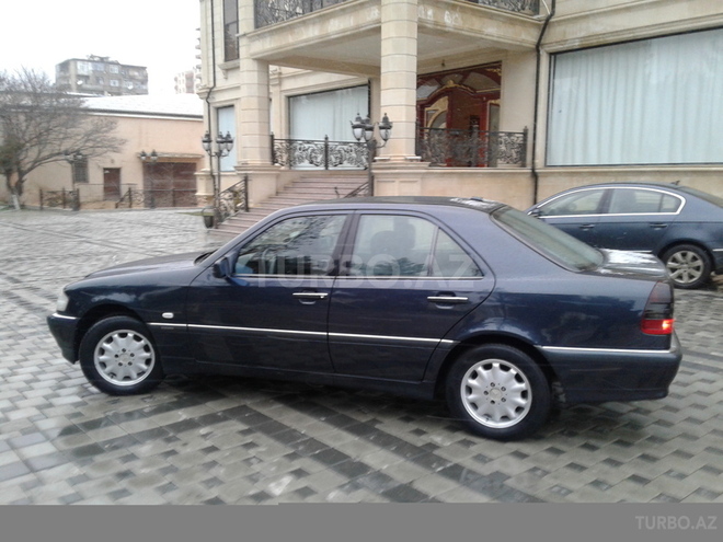 Mercedes C 220 1998, 308,000 km - 2.2 л - Sumqayıt