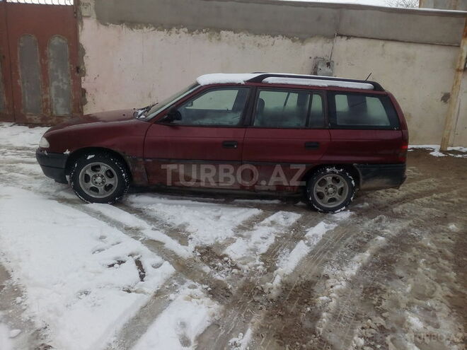 Opel Astra 1996, 350,000 km - 1.6 l - Bakı