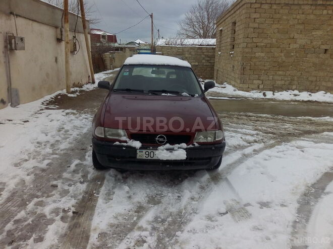 Opel Astra 1996, 350,000 km - 1.6 l - Bakı