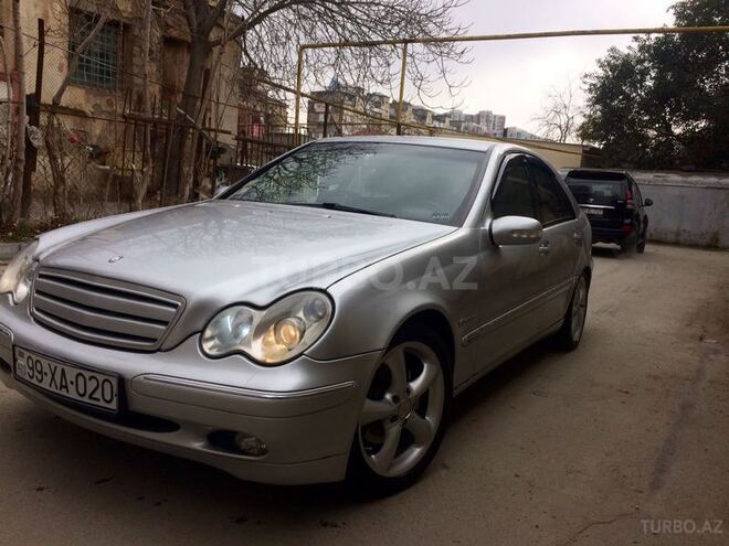 Mercedes C 240 2000, 269,050 km - 2.4 л - Bakı