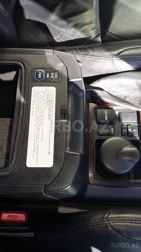 Toyota Prado 2010, 84,000 km - 2.7 l - Tovuz