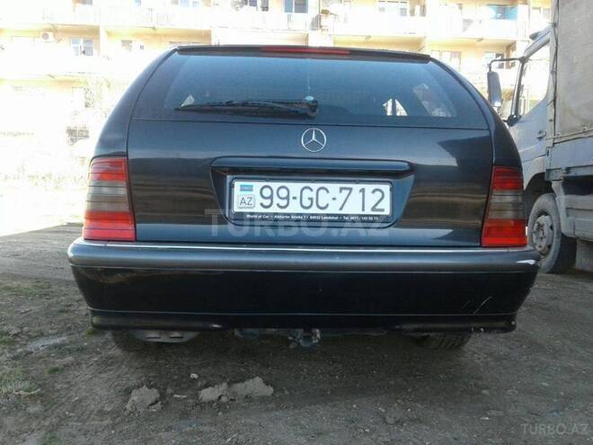 Mercedes C 240 2000, 280,000 km - 2.4 л - Sumqayıt