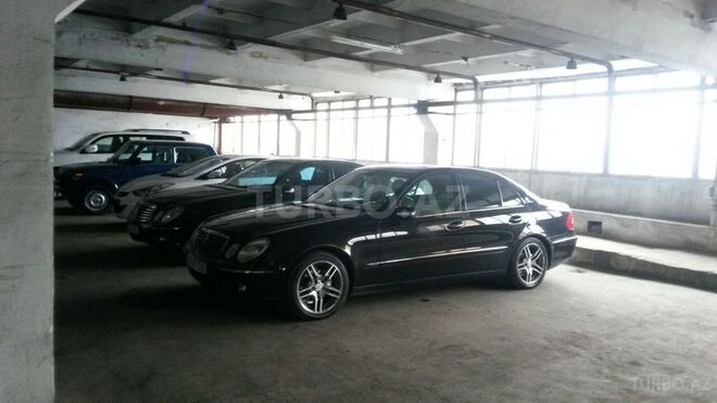 Mercedes E 240 2002, 222,000 km - 2.6 l - Bakı