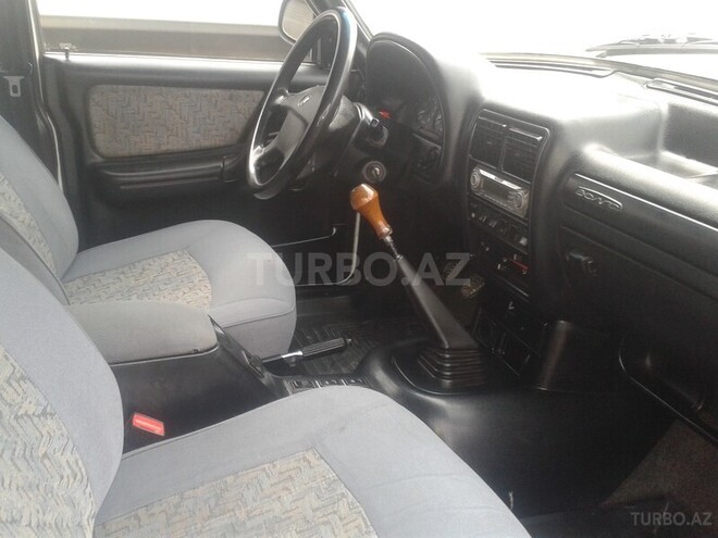 GAZ 31105 2004, 157,000 km - 2.4 l - Bakı