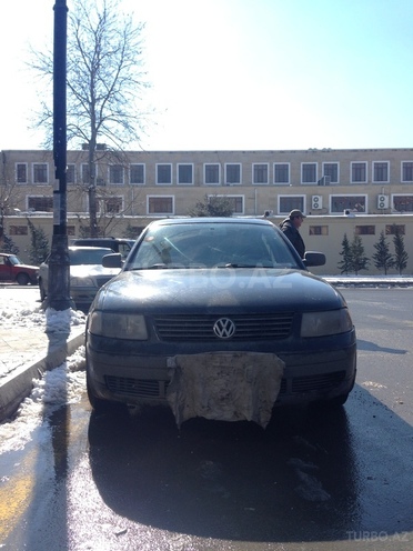 Volkswagen Passat 1999, 153,000 km - 1.8 l - Bakı