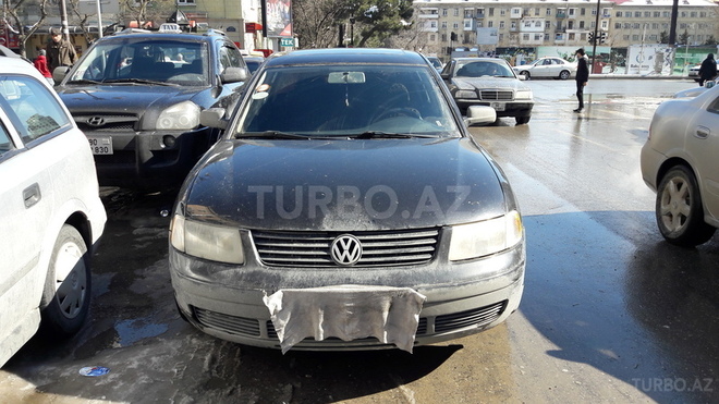 Volkswagen Passat 1999, 257,500 km - 1.8 l - Bakı