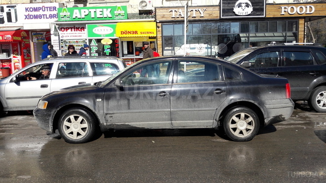 Volkswagen Passat 1999, 257,500 km - 1.8 l - Bakı