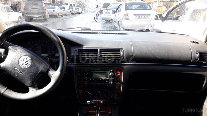 Volkswagen Passat 1999, 257,500 km - 1.8 l - Bakı