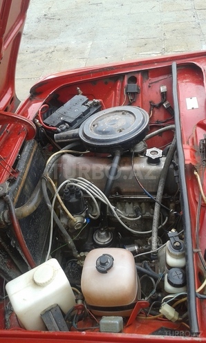 LADA (VAZ) 2106 1979, 415,000 km - 1.3 л - Salyan