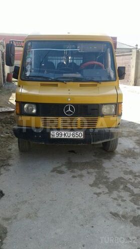 Mercedes 208 D 1994, 155,000 km - 2.3 л - Bakı
